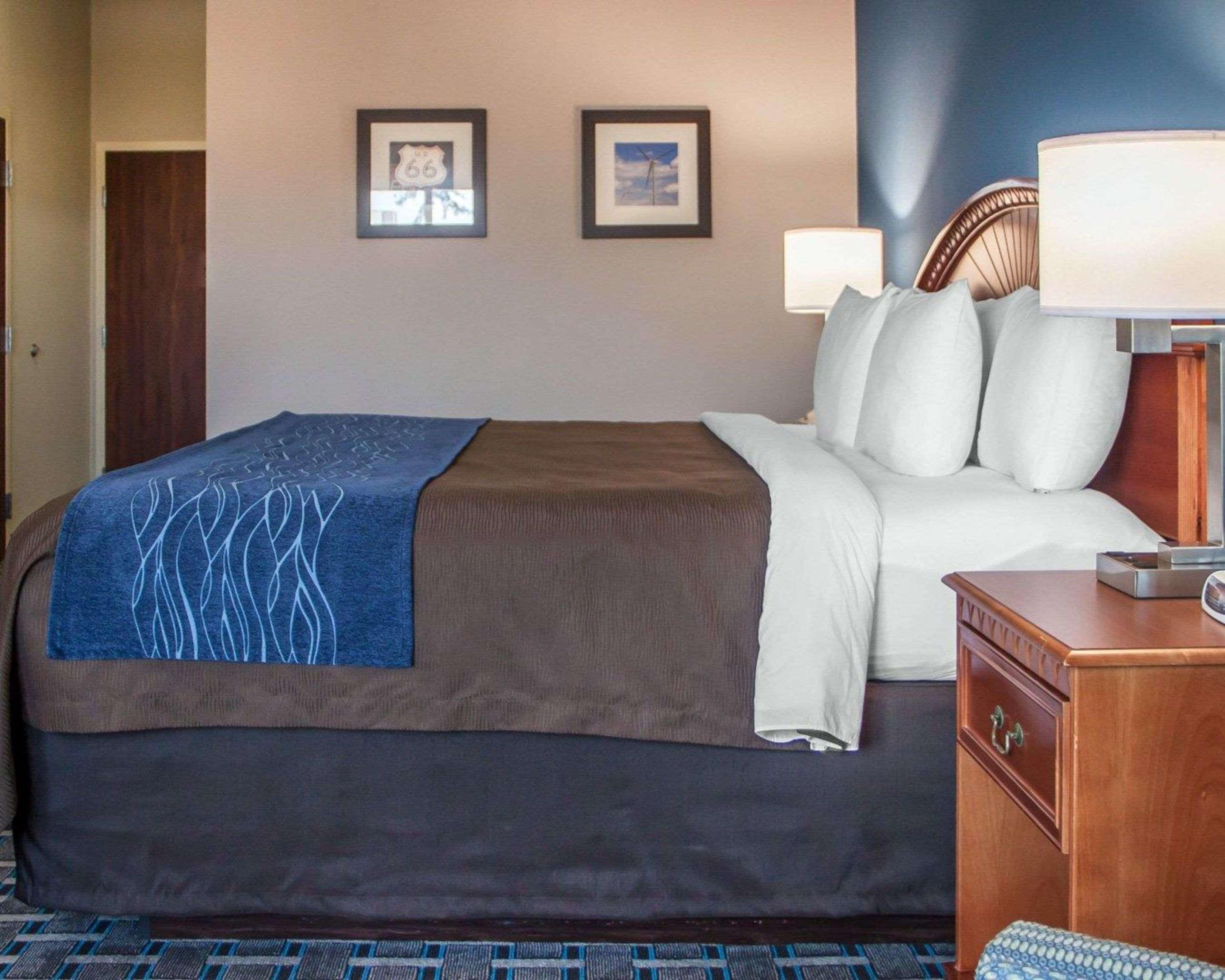 Holiday Inn Express & Suites Weatherford By Ihg Esterno foto