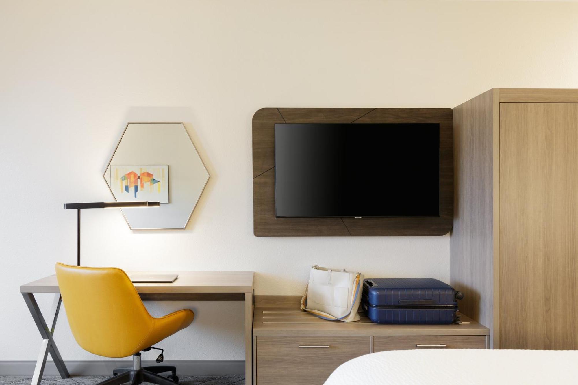 Holiday Inn Express & Suites Weatherford By Ihg Esterno foto