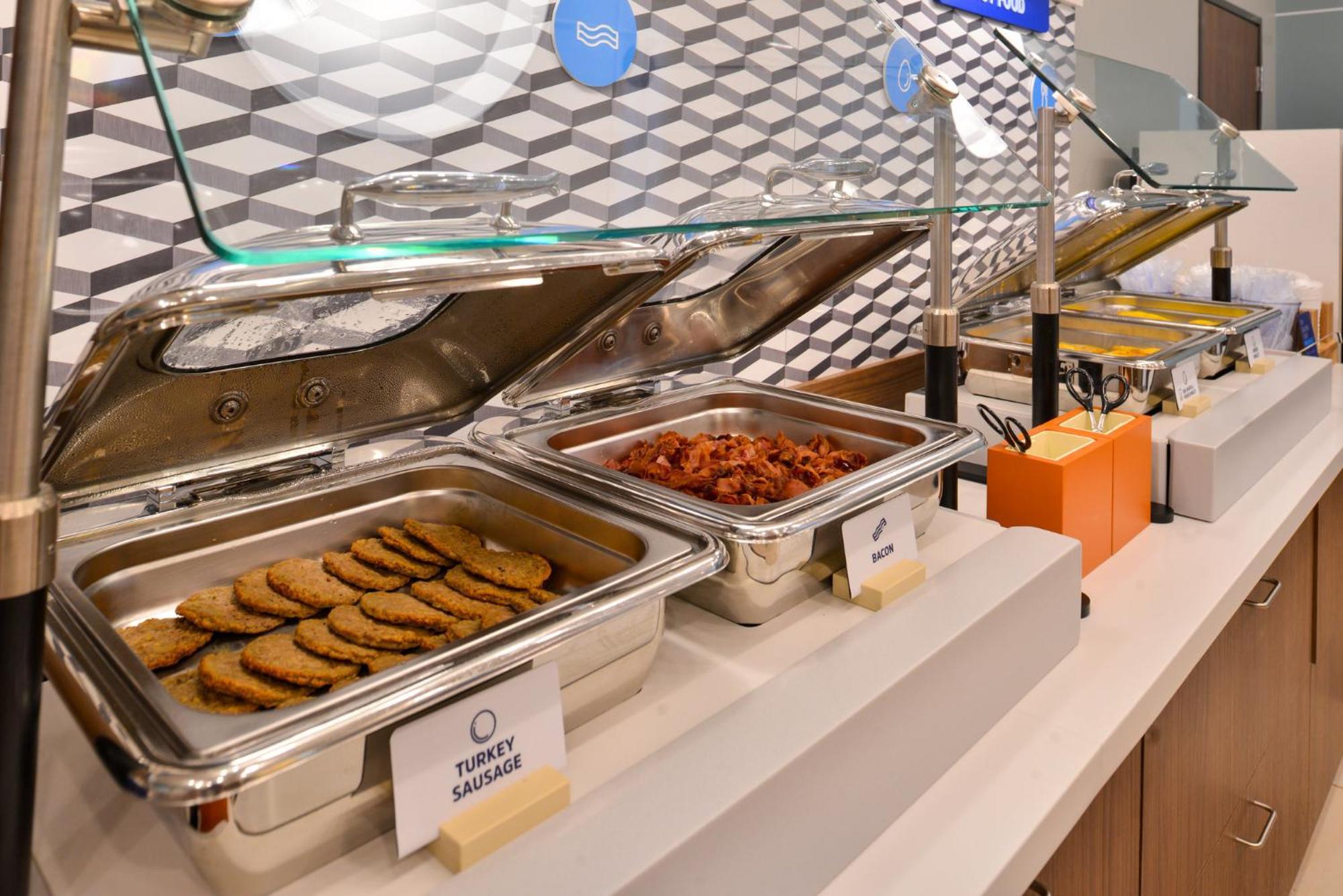 Holiday Inn Express & Suites Weatherford By Ihg Esterno foto